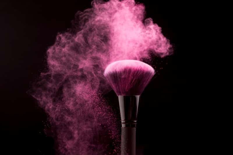 Home cosmetic brush cloud pink powder dark background 1.jpg